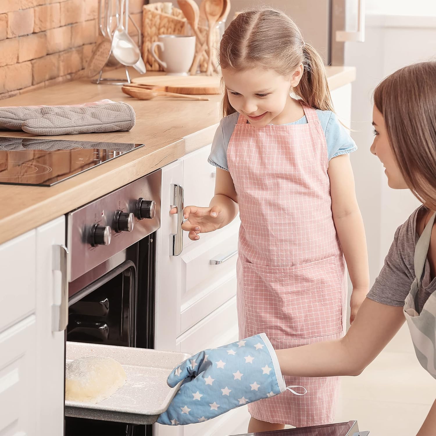 Nonstick Baking Pans Set - VONIKI Bakeware Set Baking Sheets For Oven, 7 PCS Stackable Baking Set w/Cookie Sheet, Cake Pan, Loaf Pan, Muffin Pan, Roaster Pan, Cooling Rack, PFOA Free Baking Supplies - Image 7