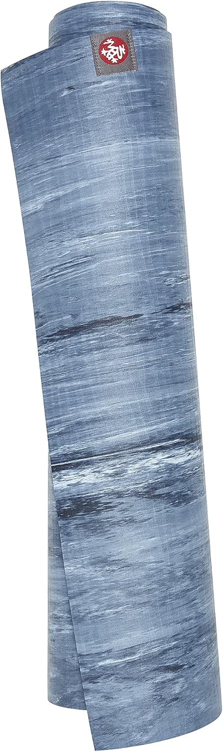MANDUKA eKOLite Yoga Mat - 4mm Natural Rubber | Eco-Friendly | Soft Textured Surface | Natural Next-to-Skin Feel - Image 2