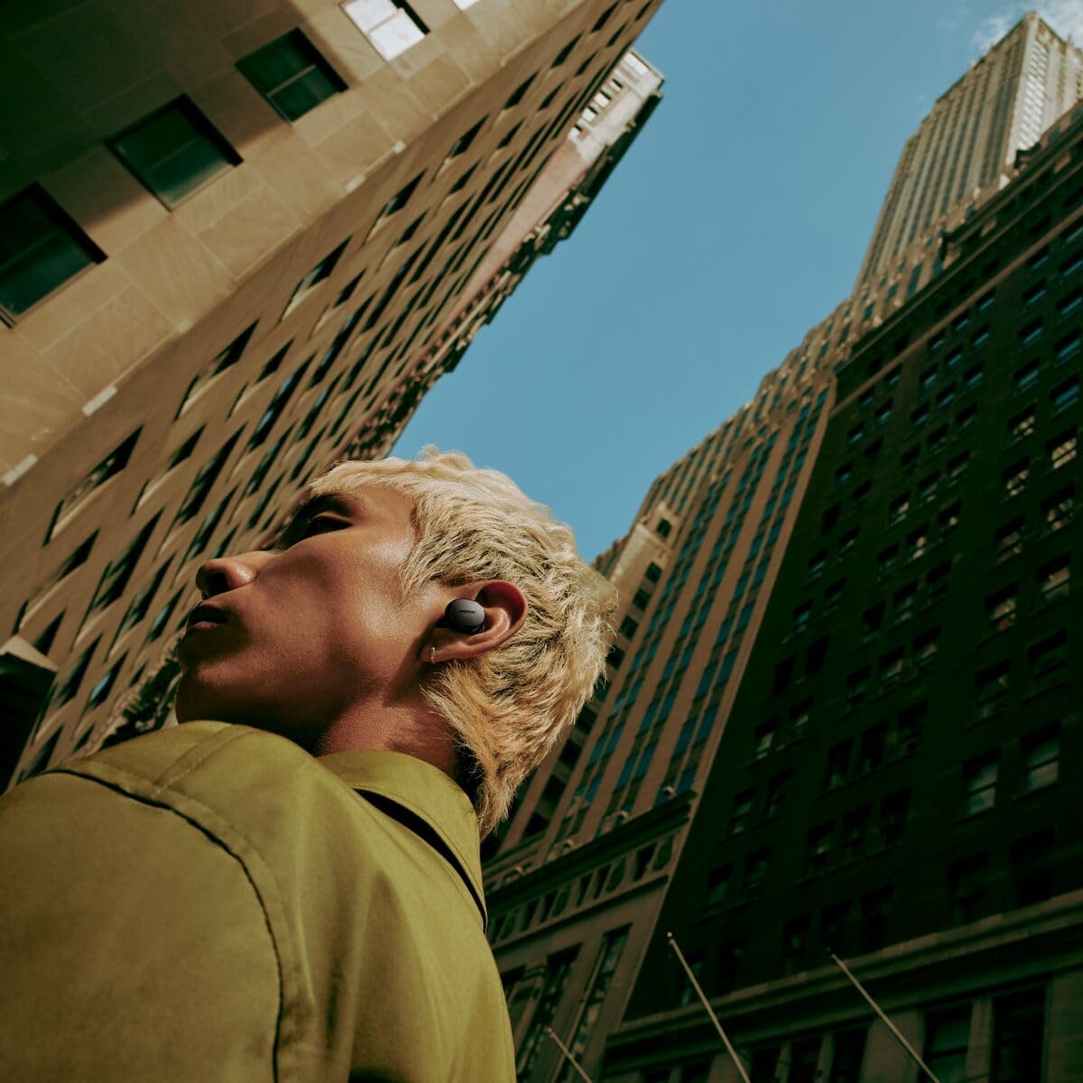 Bose QuietComfort Earbuds - True Wireless Bluetooth Earbuds with Active Noise Cancellation and Mic, USB-C Charging, IPX4 Rating, Up to 8.5 Hours of Playtime, Black - Image 3