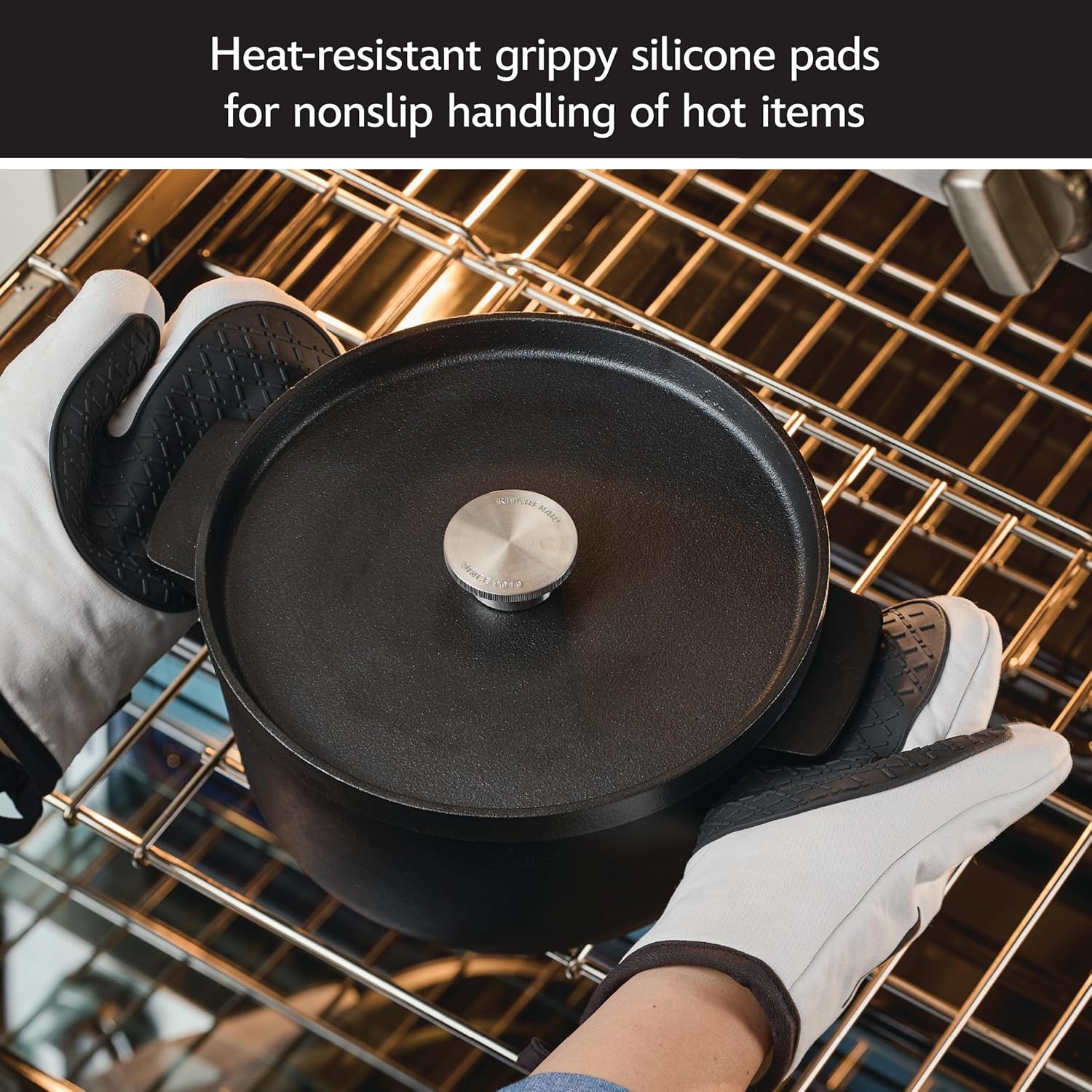 Farberware Disney Bake with Mickey Mouse Nonstick Bakeware Set/Baking Pans with Disney Home Oven Mitts, Cookie Pans, Muffin/Cupcake and Loaf Pan, 6 Piece - Black - Image 9