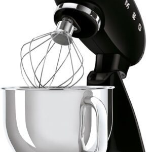 SMEG SMF03 Stand Mixer – 5 Qt Tilt-Head Mixer with Stainless Steel Bowl, 10 Speeds, Retro 50s Vintage Style – Black