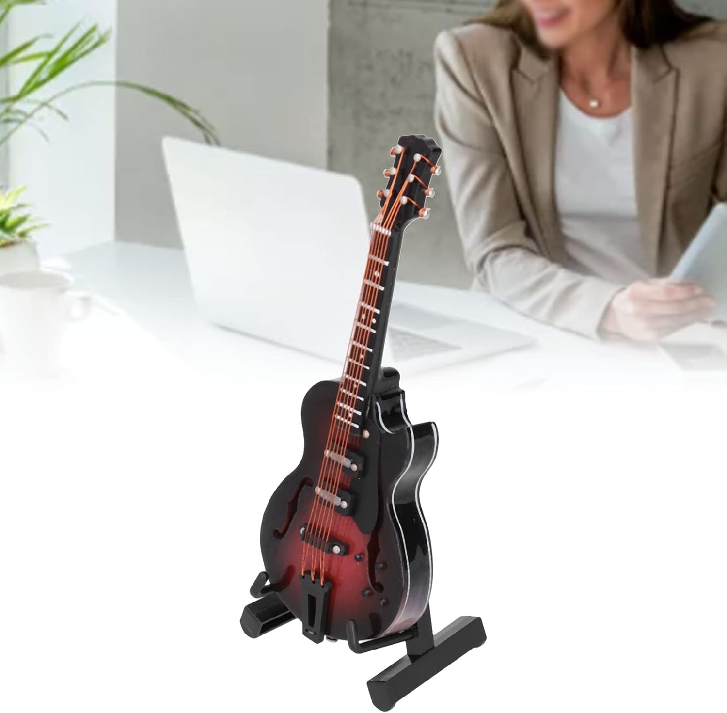Guitar Model Mini Exquisite Musical Instrument Decorative Handicraft Ornament Mini Musical Instrument Ornaments Gifts Musical Instrument Gift Desktop Simulation for Home Office Decoration - Image 3